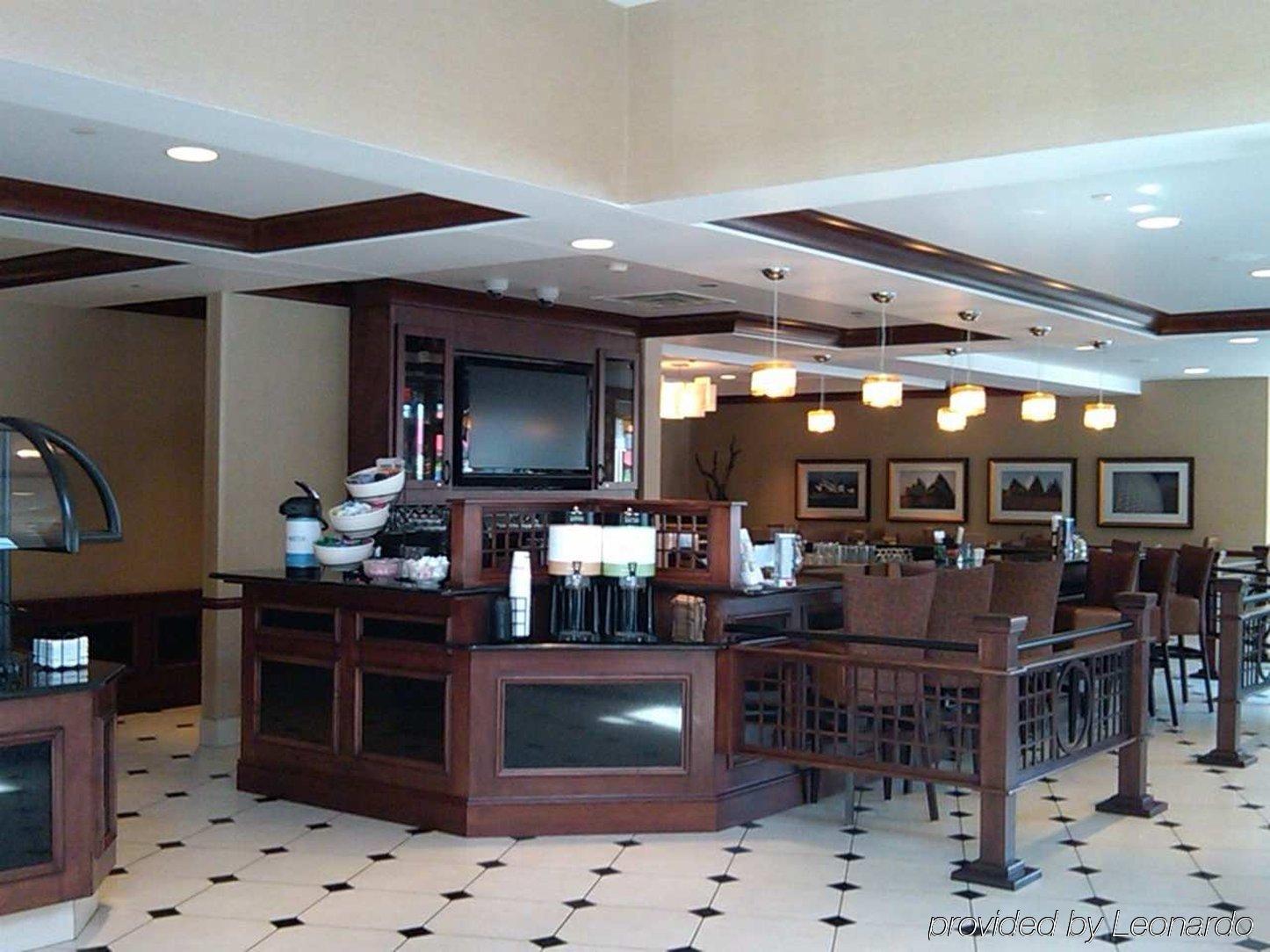 Hilton Garden Inn Columbus Edinburgh Restaurant photo